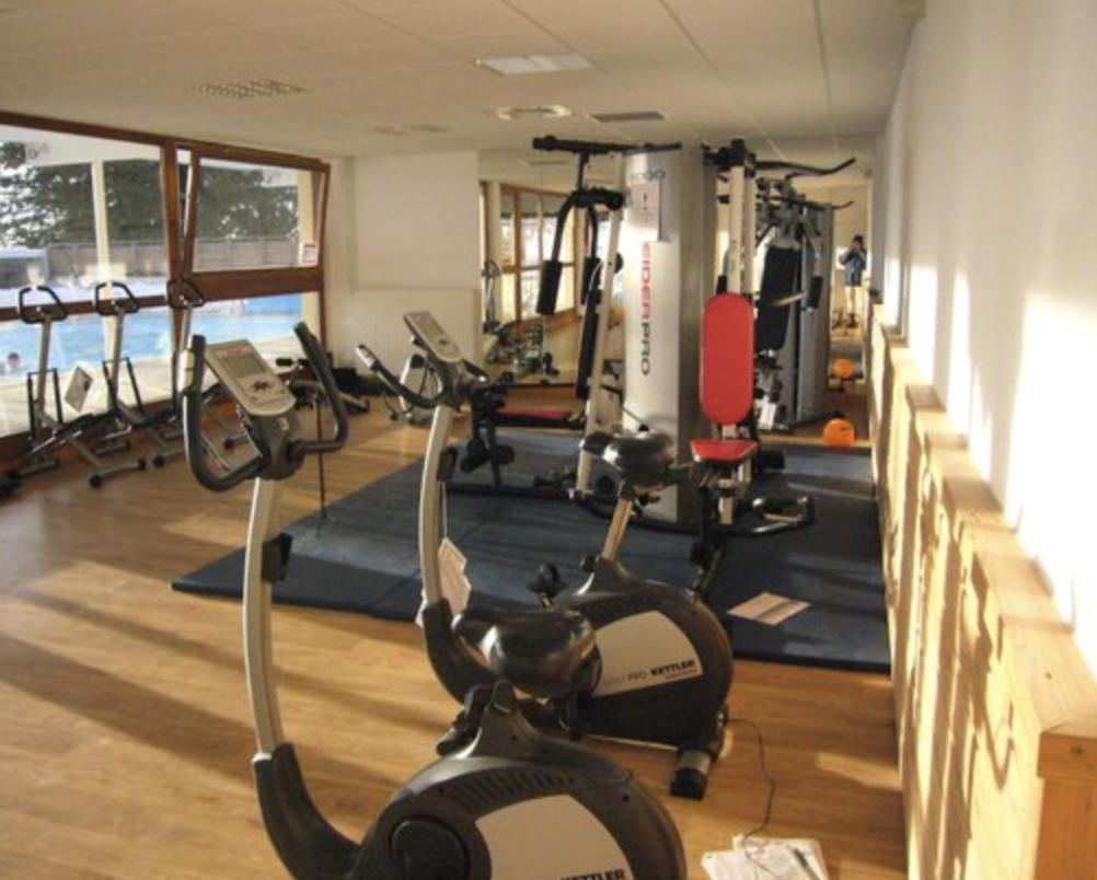 Charmant Appartement Confortable Pour 6 Personnes 40M2 Pied Pistes, Piscine, Wifi, Parking Chamrousse Exterior photo